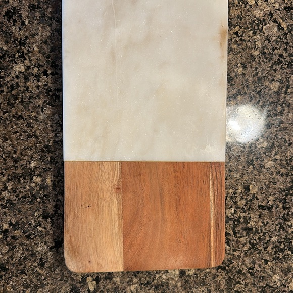 🏠 Marble Charcuterie Board - Picture 4 of 7